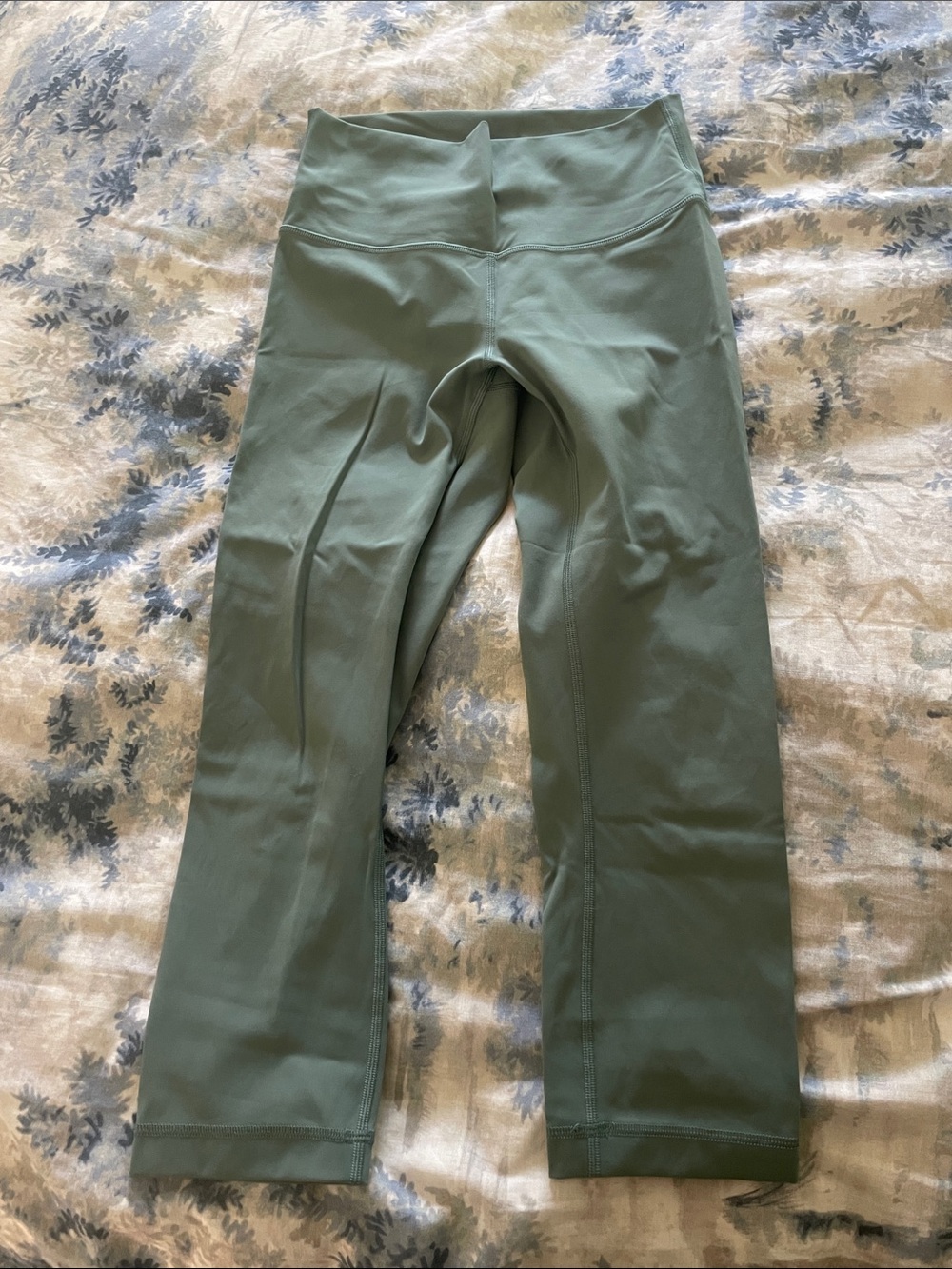 lululemon athletica High-Waist Wunder Train Cropped Leggings in Sage Green color